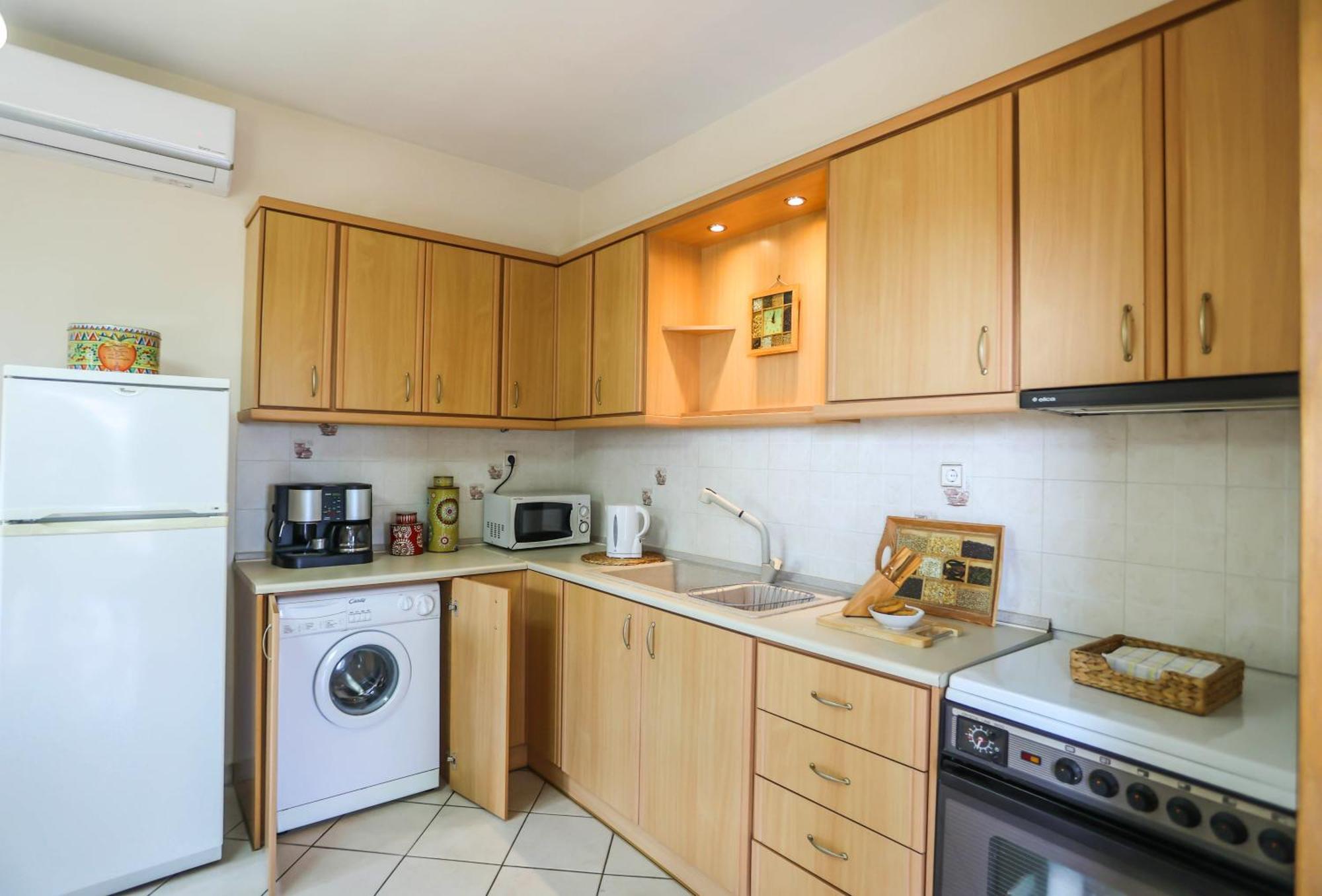Olympus Beach Aigani Family House Екстер'єр фото