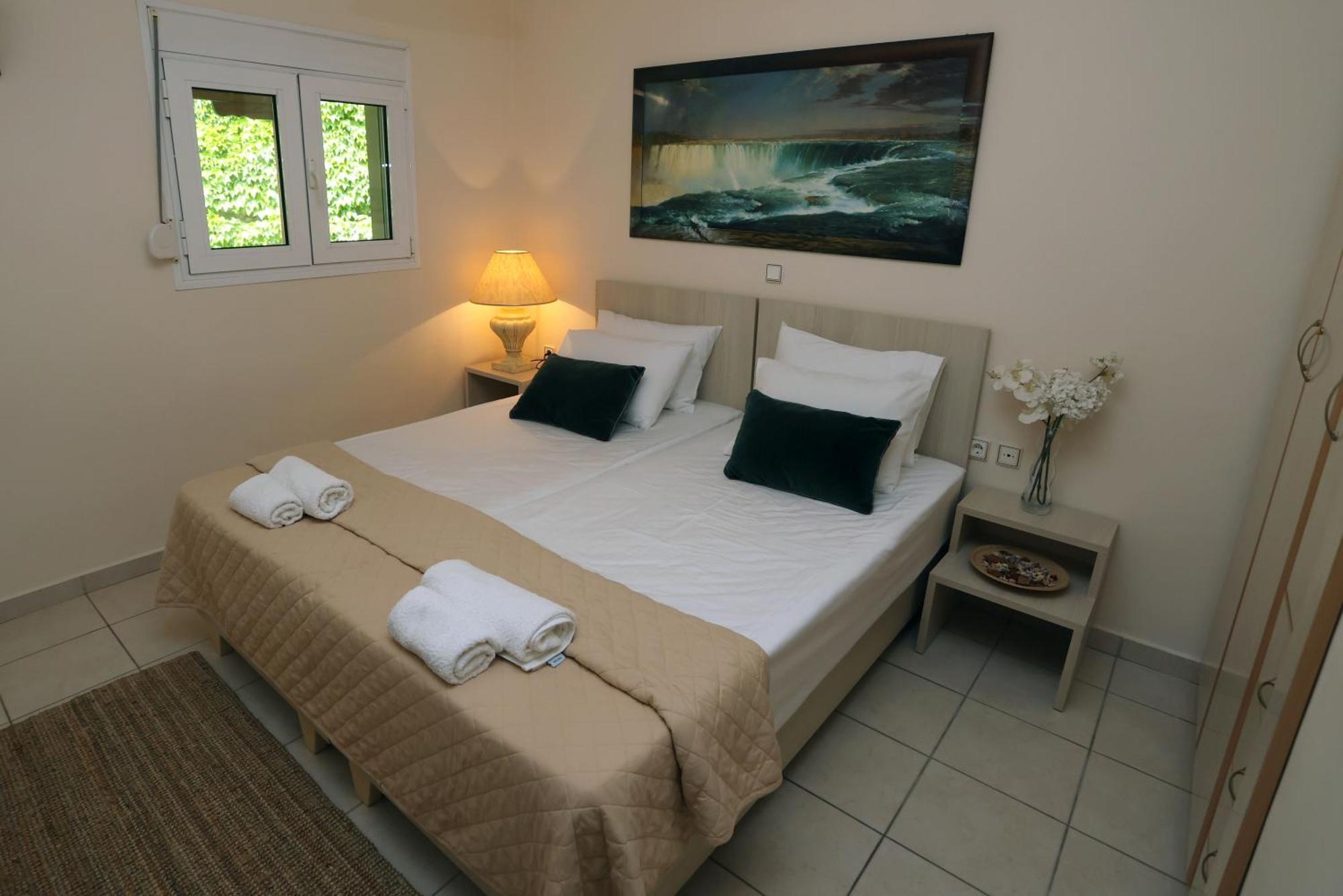 Olympus Beach Aigani Family House Екстер'єр фото