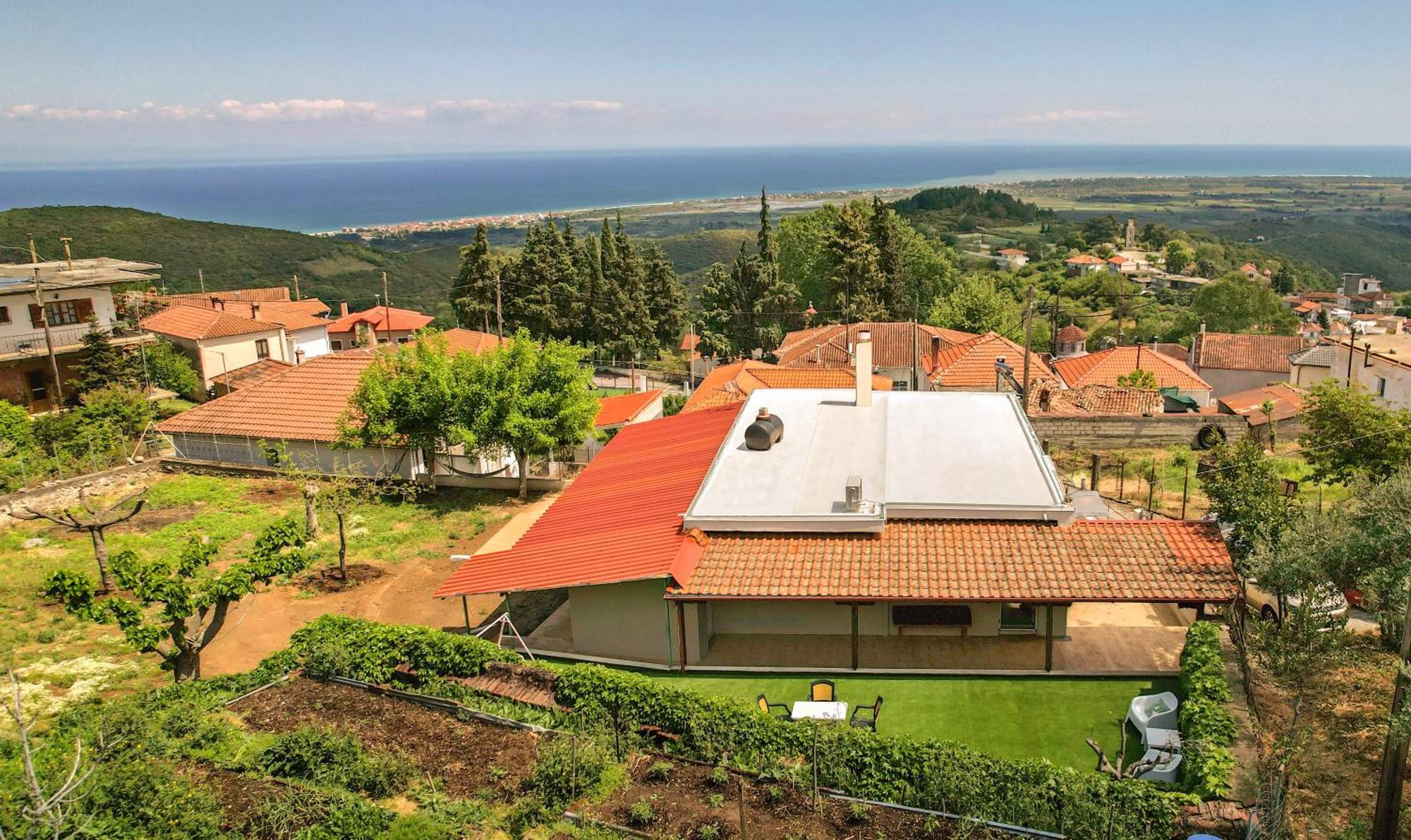 Olympus Beach Aigani Family House Екстер'єр фото